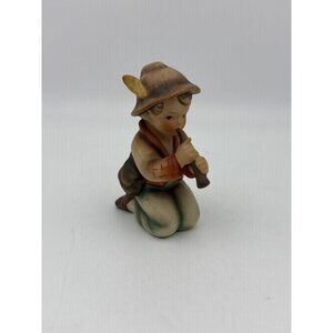 Hummel Figurine “Little Tooter” – Goebel Germany Collectible Vintage